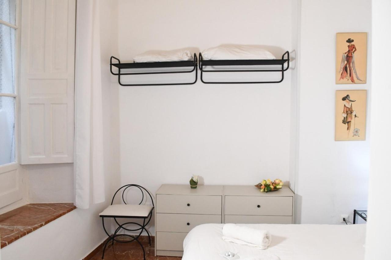 Apartamento Descalzos Sevilla Eksteriør bilde